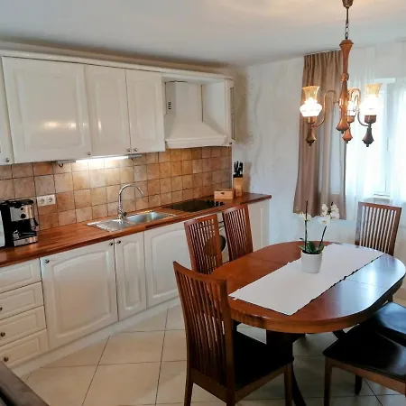 In With Sea View, Balcony, Air Conditioning, Wi-fi * Opatija