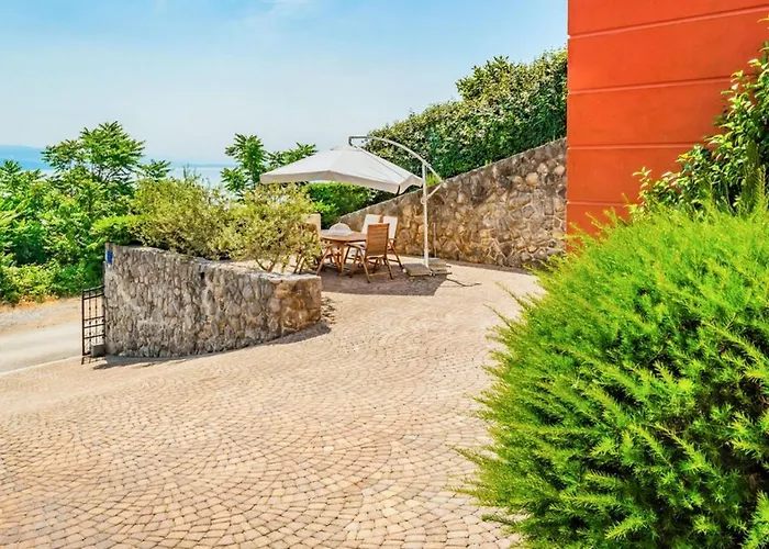 In With Sea View, Balcony, Air Conditioning, Wi-fi Lejlighed Opatija