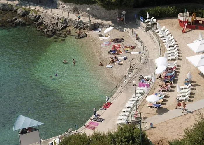 Lejlighed In With Sea View, Balcony, Air Conditioning, Wi-fi Opatija