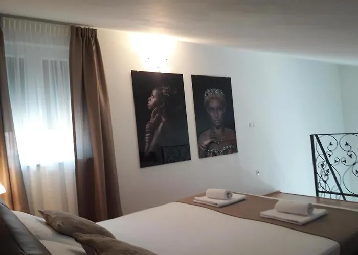 In With Sea View, Balcony, Air Conditioning, Wi-fi Opatija