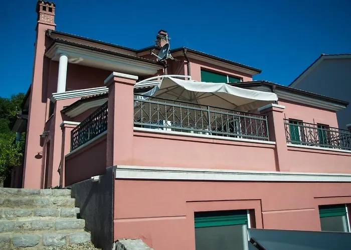 In With Sea View, Balcony, Air Conditioning, Wi-fi Opatija